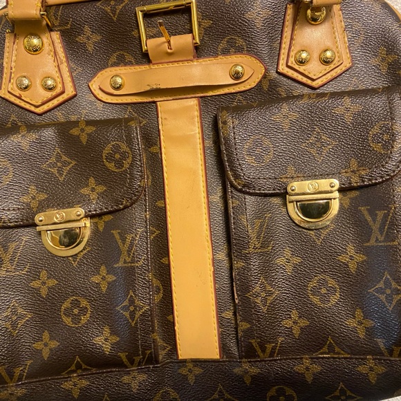 Louis Vuitton bag authentic some signs of wear but in decent condition - Picture 4 of 5